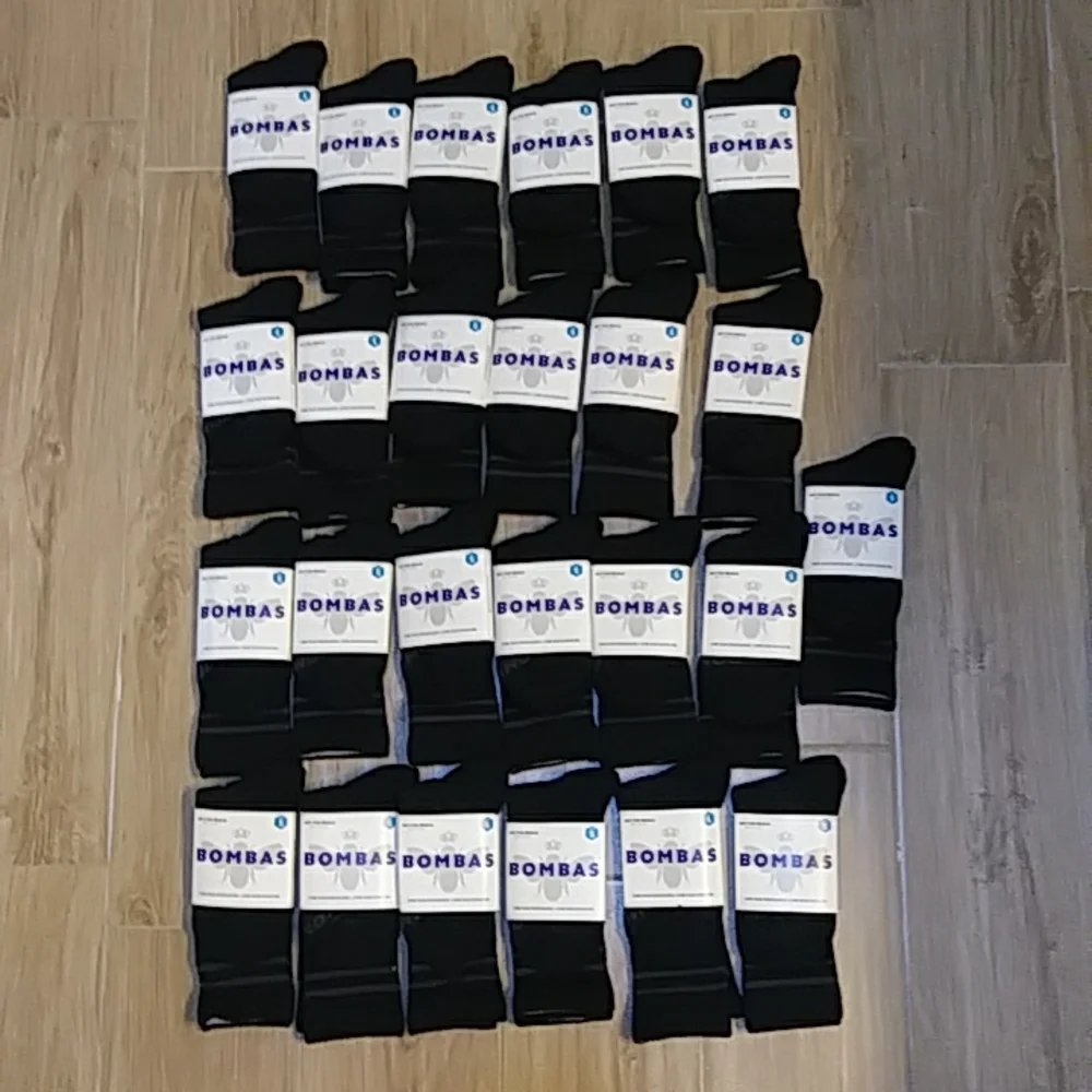 Bombas 25 pack of size small calf length socks unisex boys or girls - Picture 1 of 4